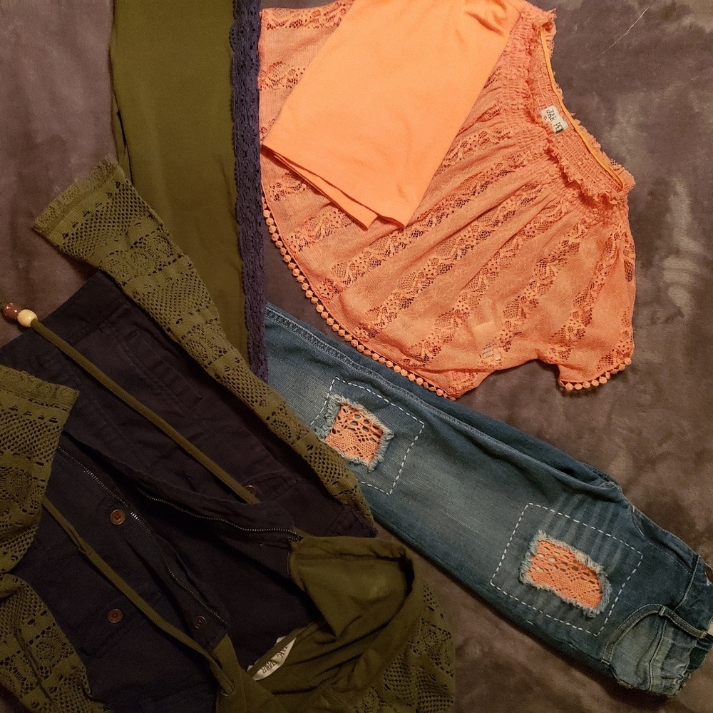 SOLD.......lot of 15 pieces  jak & peppar sz.6